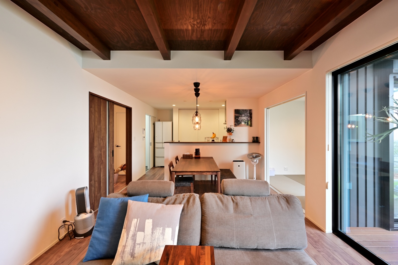 緑を楽しむ縁側の家